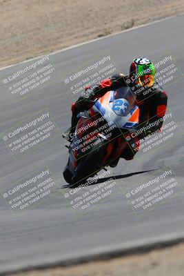 media/Apr-09-2023-SoCal Trackdays (Sun) [[333f347954]]/Turn 10 (115pm)/